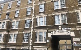 Deluxe Tower Bridge Apartment